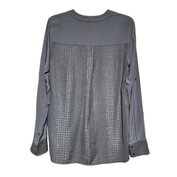 VINCE Silk Crocodile Embossed Blouse Long Tab Sleeve Grey Gray Top Button Down S - Picture 4 of 16